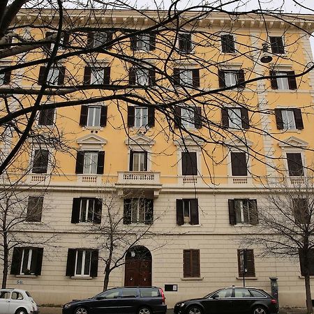74 Crescenzio House Hotell Rom Exteriör bild